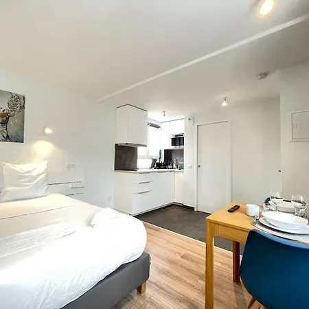 Le Cosy N6 Rer D 700m *